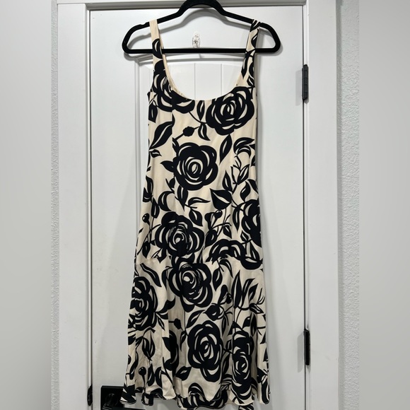YTK 100% Silk Black Flower Printed Midi Dress Size 6. - Picture 5 of 12
